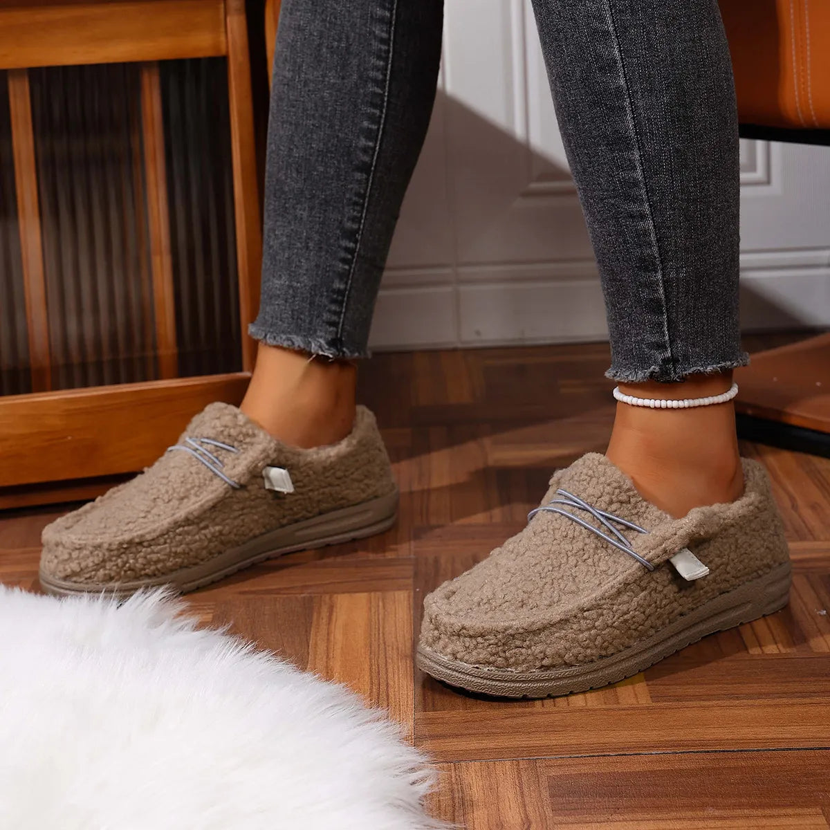 Kaelirae - Gezellige Teddy Stof Slippers